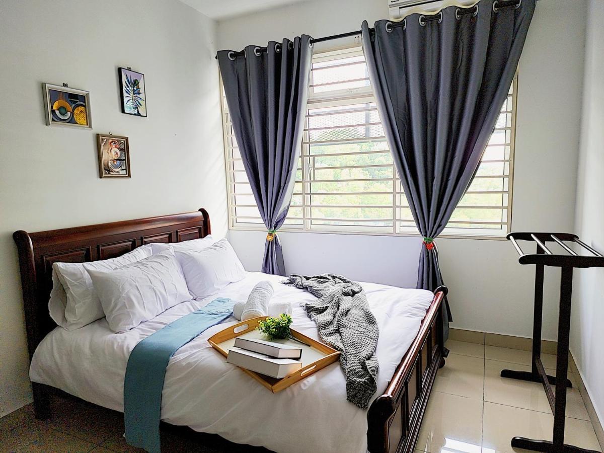 Putrajaya Dwiputra 6 Plus 1 Pax Blissful Fully Air-Con Suite מראה חיצוני תמונה