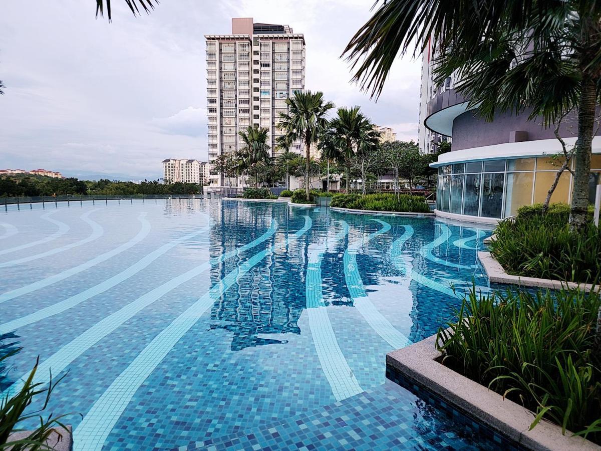 Putrajaya Dwiputra 6 Plus 1 Pax Blissful Fully Air-Con Suite מראה חיצוני תמונה