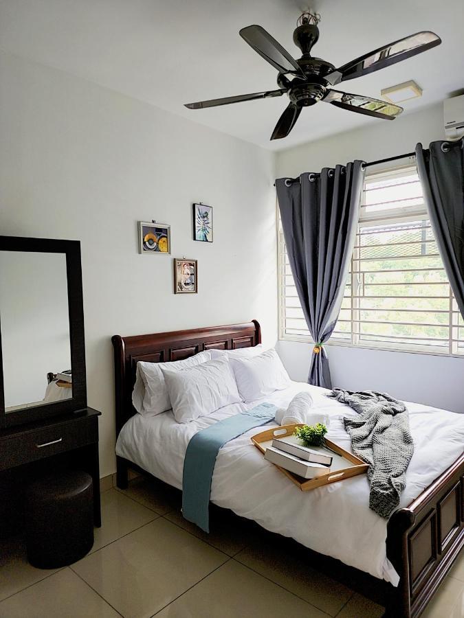 Putrajaya Dwiputra 6 Plus 1 Pax Blissful Fully Air-Con Suite מראה חיצוני תמונה